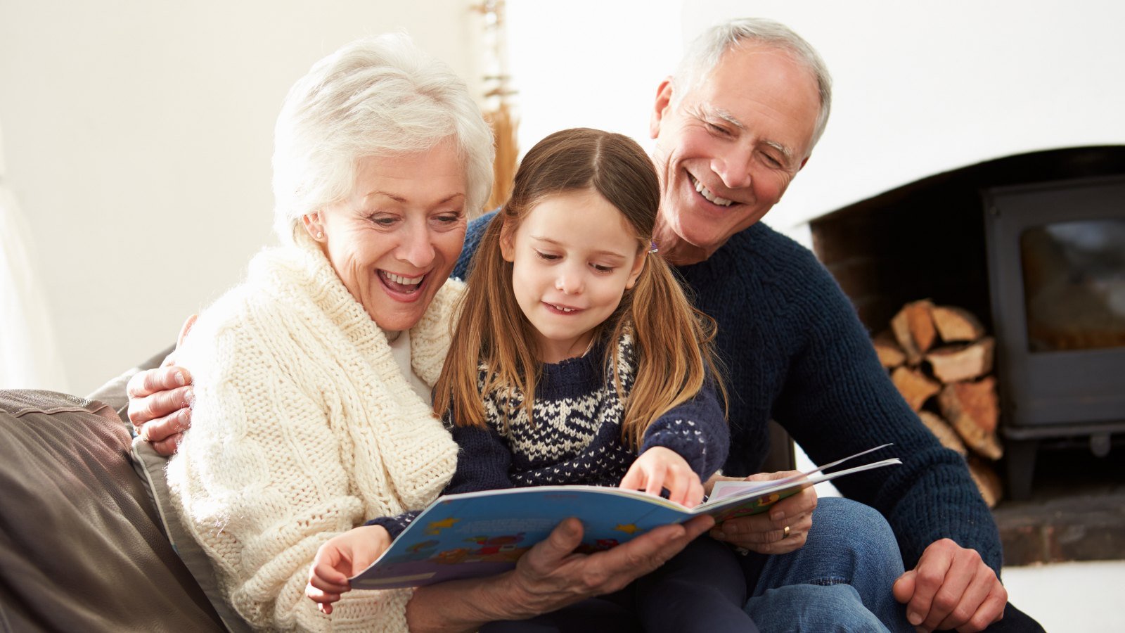 Grandparents’ Rights in the U.S.: Custody, Visitation & State Laws Explained